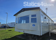 Cosy 3 bed 8 berth caravan