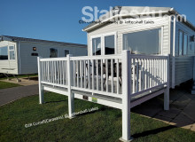 Modern Caravan with Hot Tub For Hire