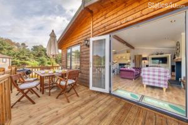 Decking, secure all round, plus outside seating and garden all round also secure. Ideal for dogs and kids, alfresco dining. Decking, secure all round, plus outside seating and garden all round also secure. Ideal for dogs and kids, alfresco dining.