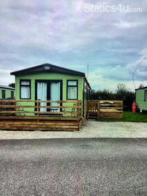 Front Caravan Front Caravan